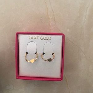 NEW Baby girl 14k gold hoop earrings w/heart